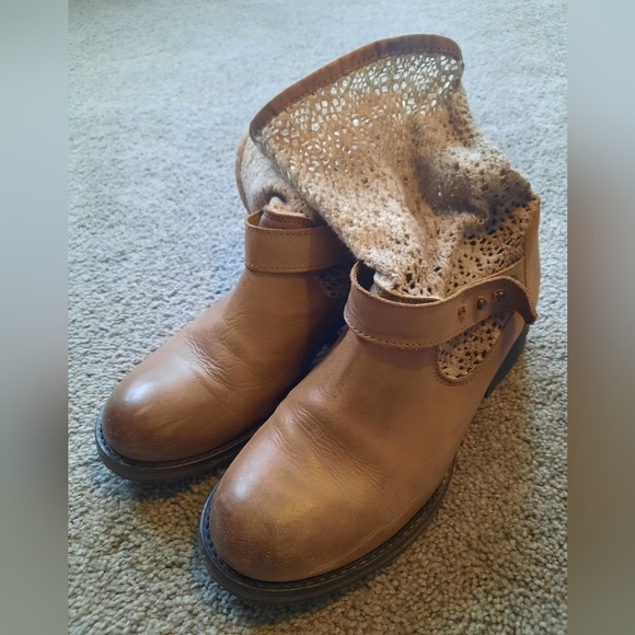 Free People leather and lace booties. - Picture 2 of 6